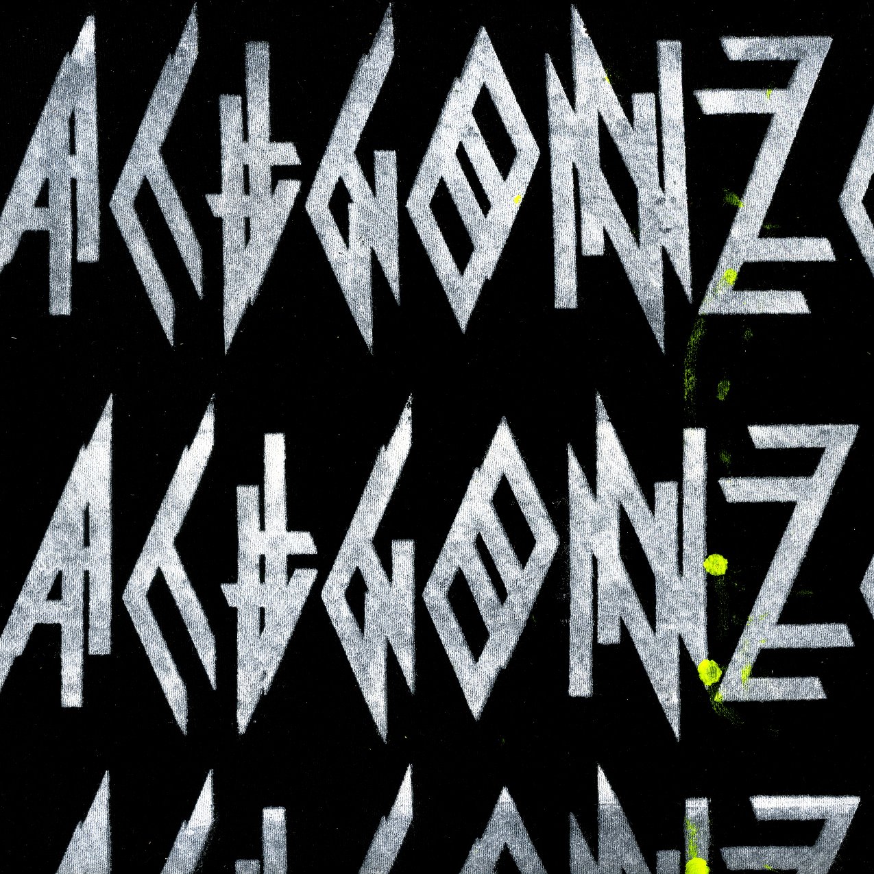 La fondation soutient l'exposition « Transphère #7 : Yuya Tsukahara + contact Gonzo watching you surf on beautiful accidents »