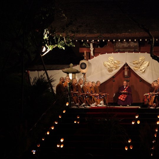 Soutien à l'invitation de moines du Jindai-ji à la Maison de la culture du Japon