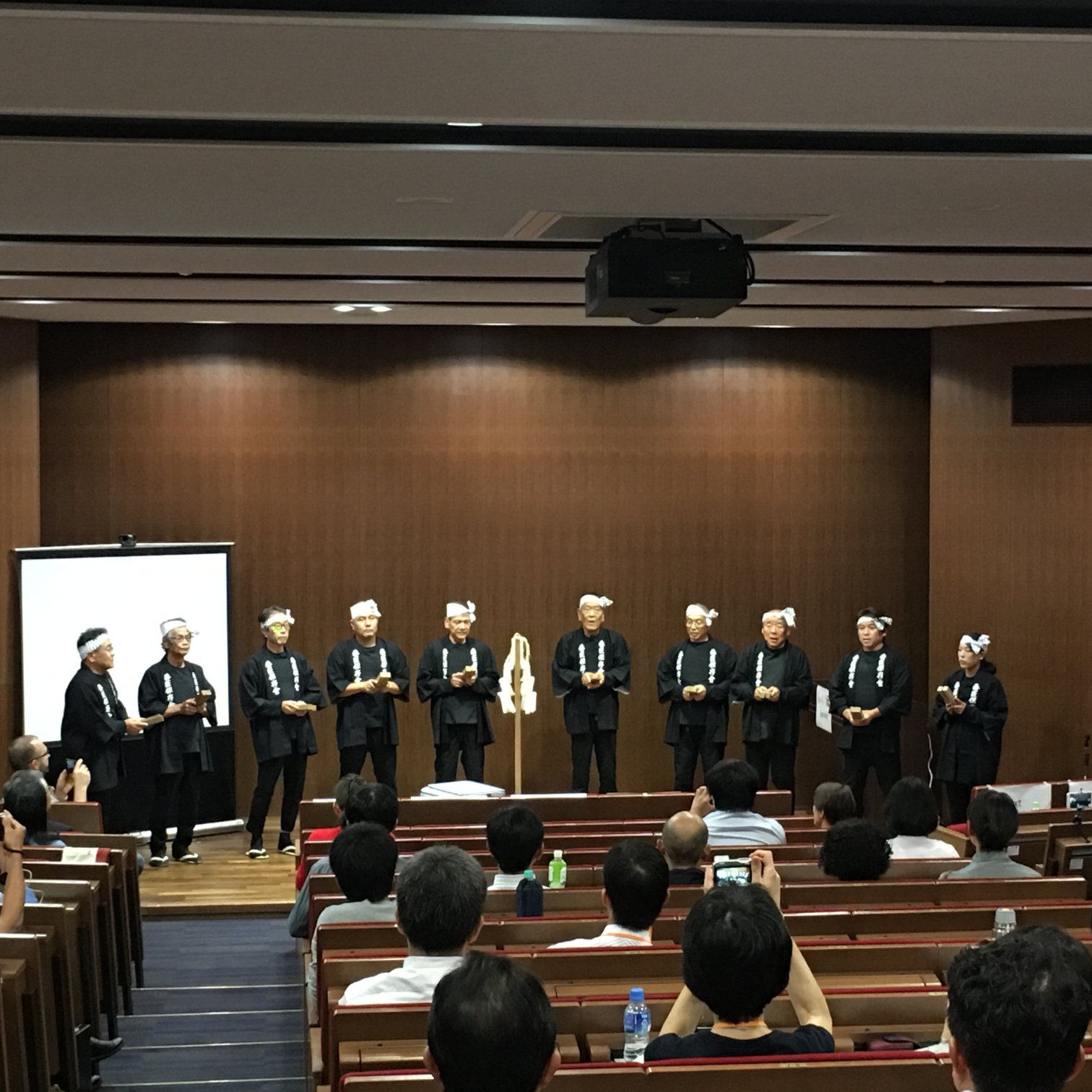 Soutien au deuxième symposium international « WoodSciCraft Wood Science and Craftsmanship »