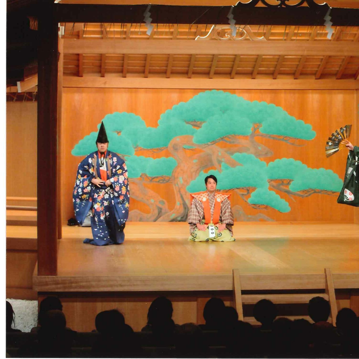 Kyôgen en langue des signes 手話狂言『瓜盗人（うりぬすびと）』『鶏聟（にわとりむこ） 』 日本ろう者劇団